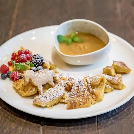 Hotel Superior Edelweiss 4*