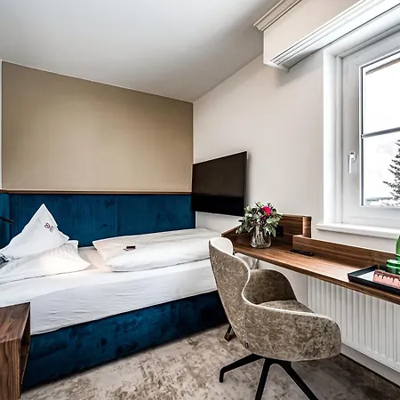 Superior Edelweiss 4*