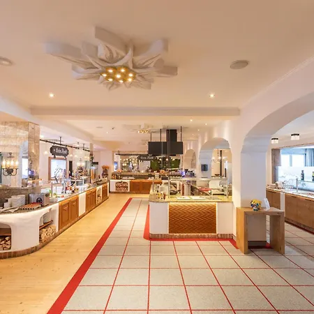 Hotel Superior Edelweiss